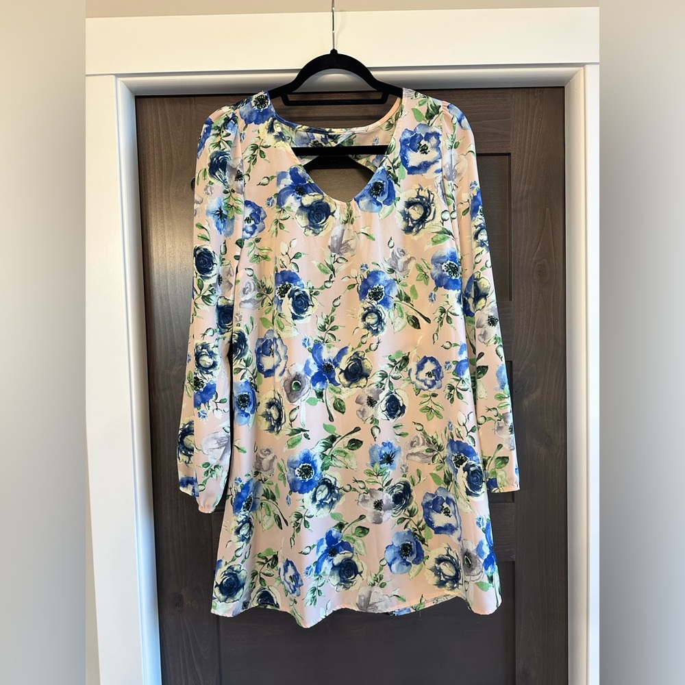 Blush Spring Shift Dress size Medium